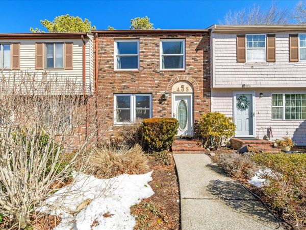 405 Village Drive , UNIT 405, Buzzards Bay, MA 02532