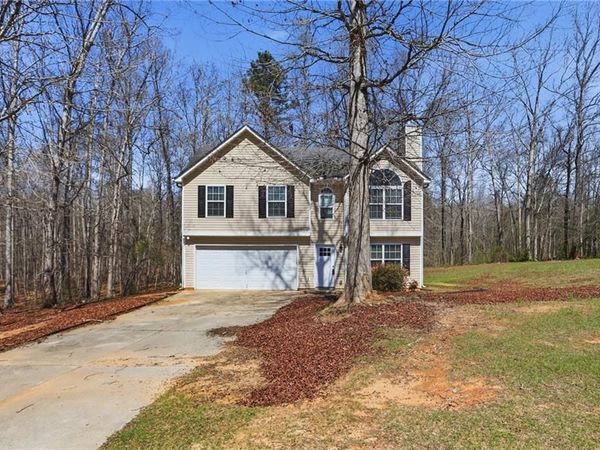 136 Ducati Drive , Mcdonough, GA 30252