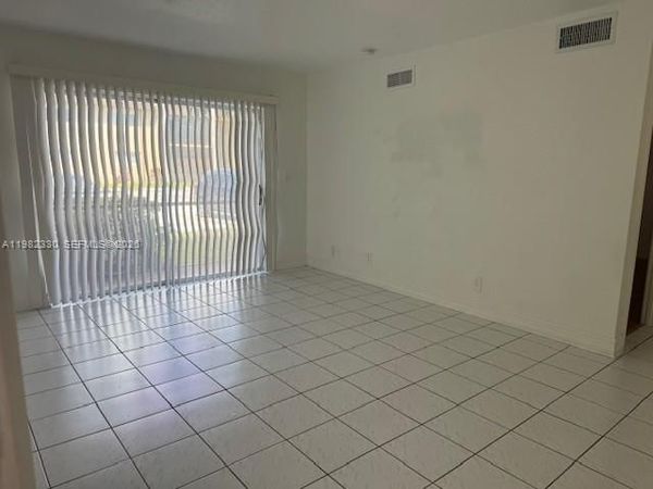 2874 NW 55th Ave, Unit 1B, Lauderhill, FL 33313