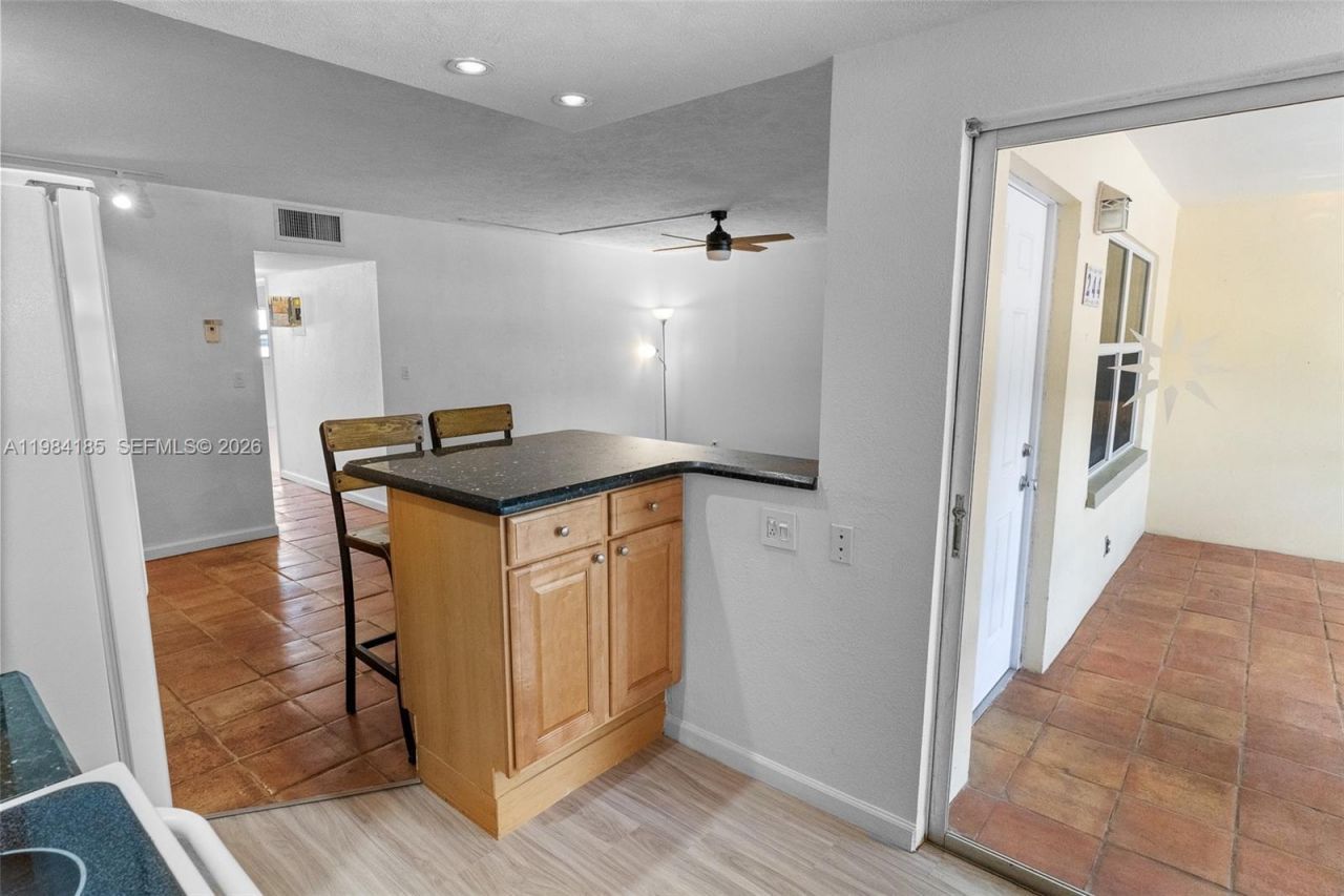 1340 NE 28th Ave, Unit 244, Pompano Beach, FL 33062 Photo