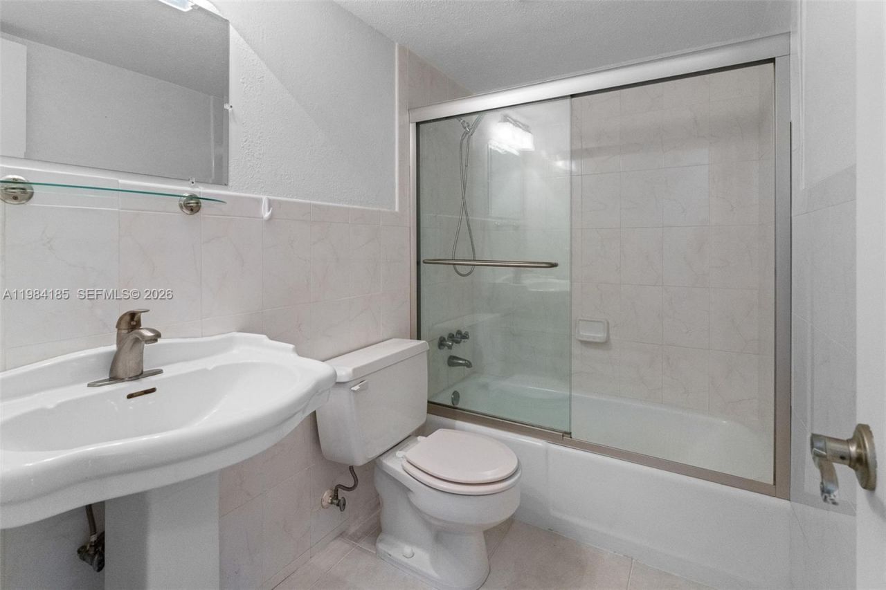 1340 NE 28th Ave, Unit 244, Pompano Beach, FL 33062 Photo