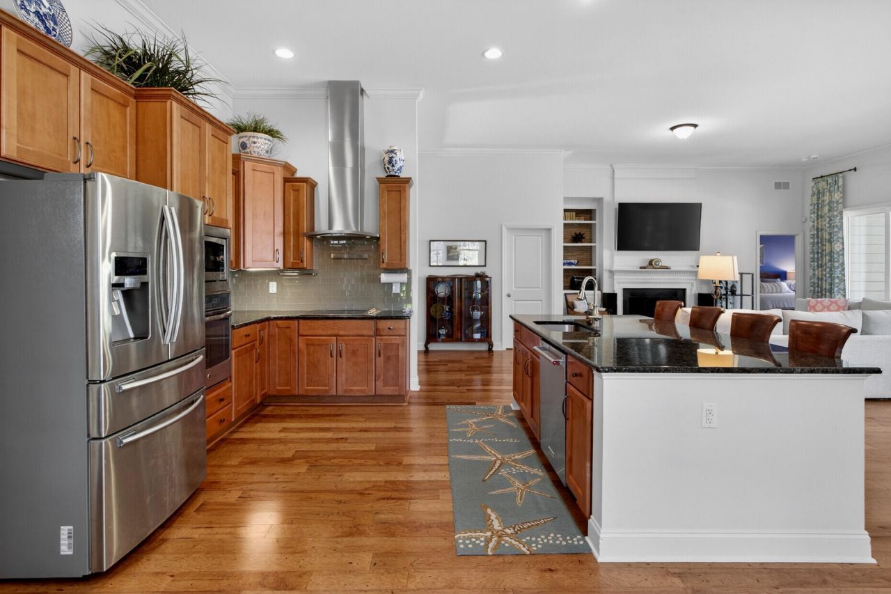 1230 River Walk Court Photo 11