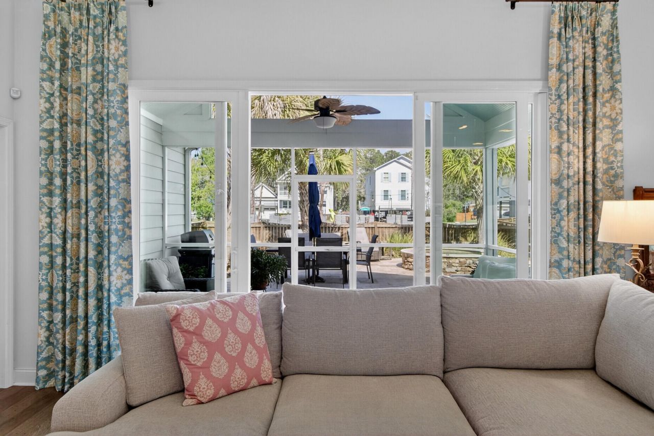 1230 River Walk Court Photo 16