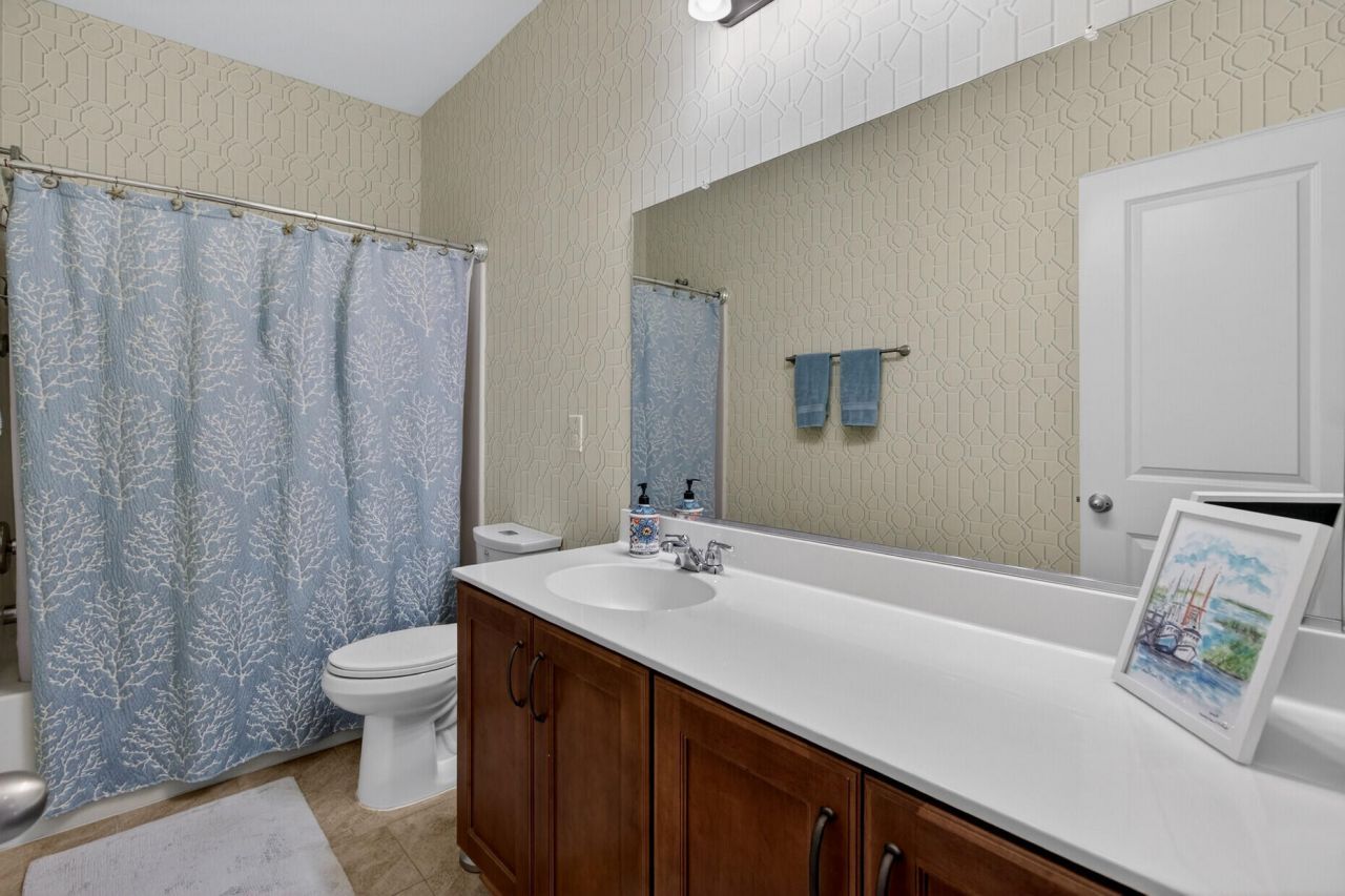 1230 River Walk Court Photo 34