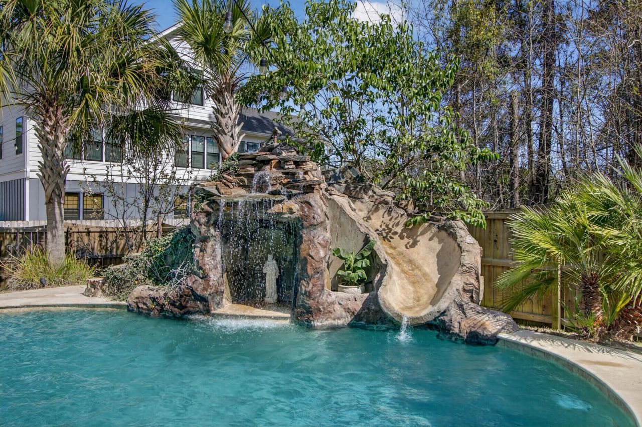 1230 River Walk Court Photo 50