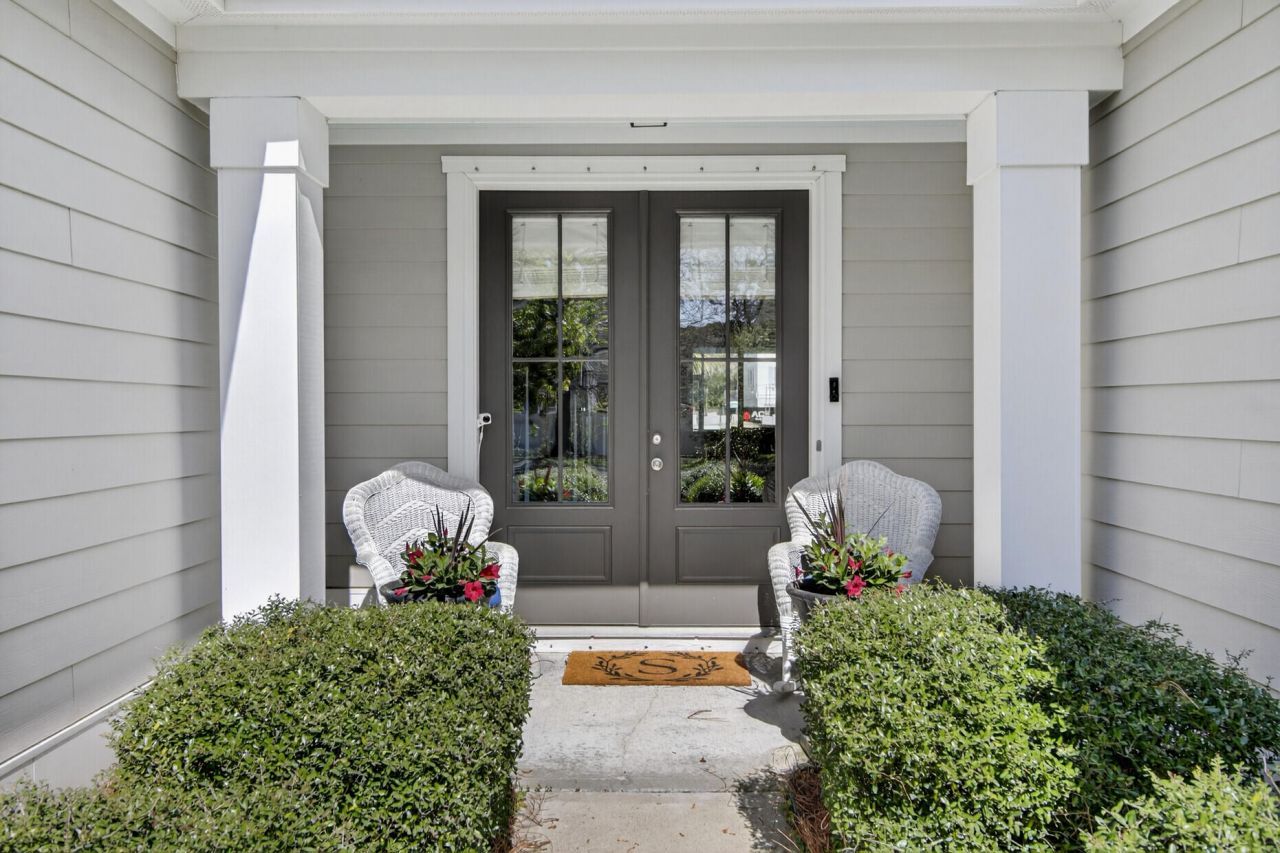 1230 River Walk Court Photo 8