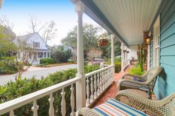 1530 Village Square photo 4