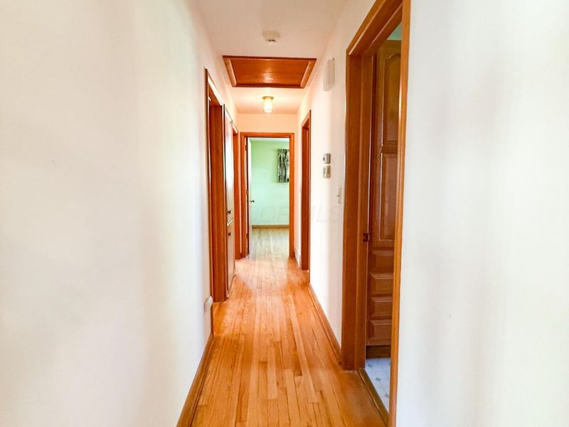 3335 Sycamore Knolls Drive, Columbus, OH 43219 Photo 13