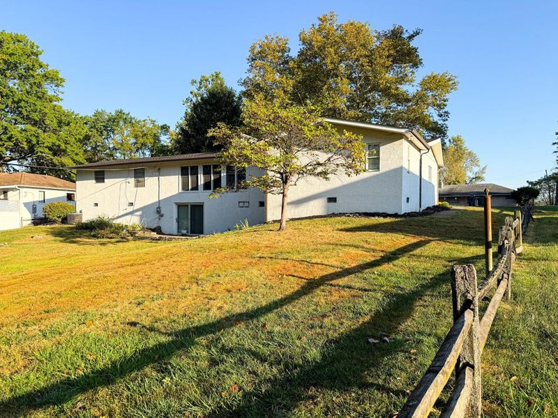 3335 Sycamore Knolls Drive, Columbus, OH 43219 Photo 32