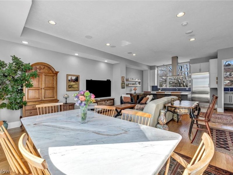 9541 Lake Avenue, Cleveland, OH 44102 Photo 14