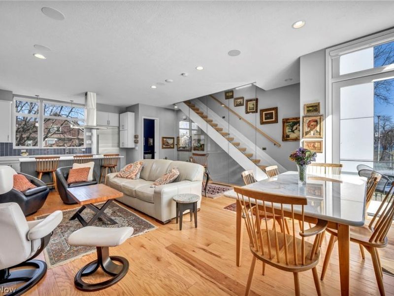 9541 Lake Avenue, Cleveland, OH 44102 Photo 16