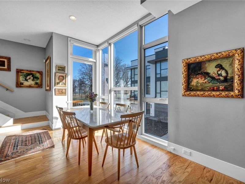 9541 Lake Avenue, Cleveland, OH 44102 Photo 17