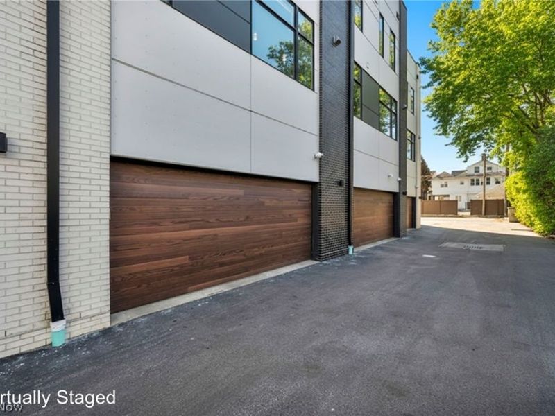 9541 Lake Avenue, Cleveland, OH 44102 Photo 34