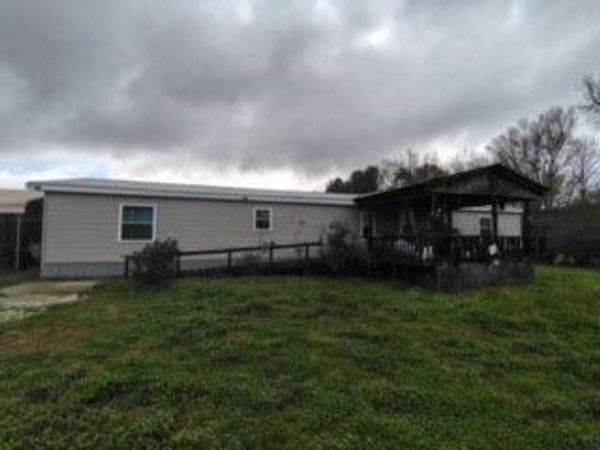 1040 Duckworth Rd , Winchester, TN 37398