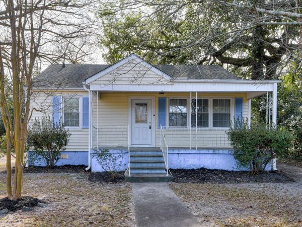 303 Columbia Avenue , Aiken, SC 29801