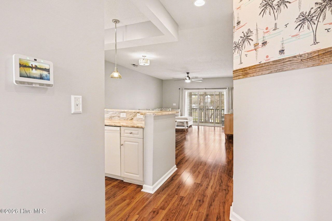 4459 Turtle Lane Photo 9