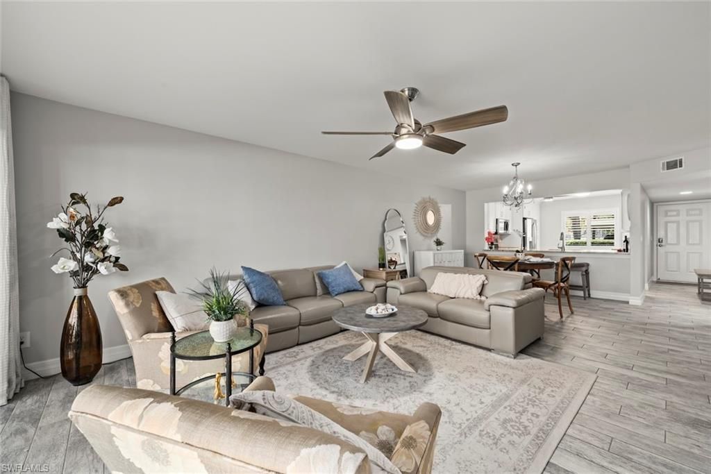 5965 Bloomfield Cir, Unit B104, Naples, FL 34112 Photo