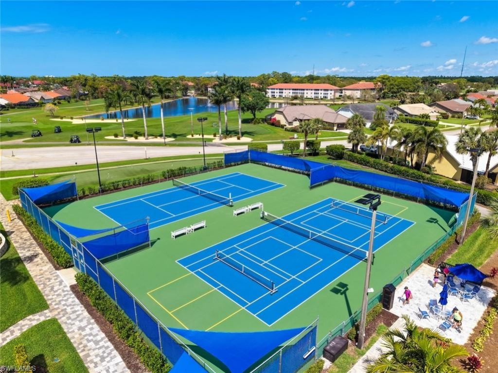 5965 Bloomfield Cir, Unit B104, Naples, FL 34112 Photo