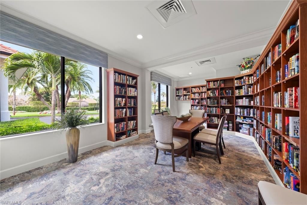 5965 Bloomfield Cir, Unit B104, Naples, FL 34112 Photo