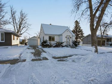 624 Martin Avenue , Belgrade, MN 56312