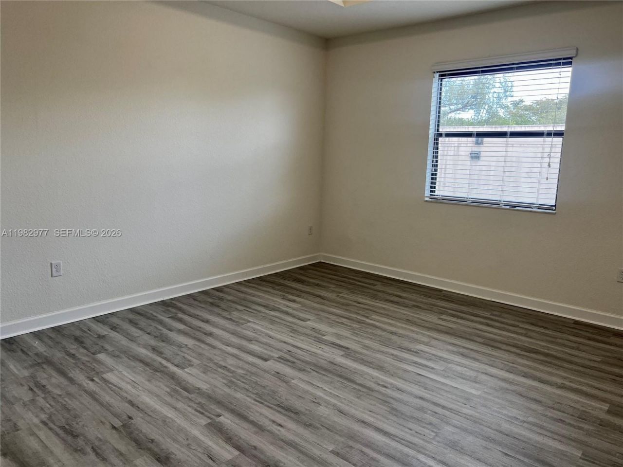 11989 SW 150th Pl , Miami, FL 33196 Photo