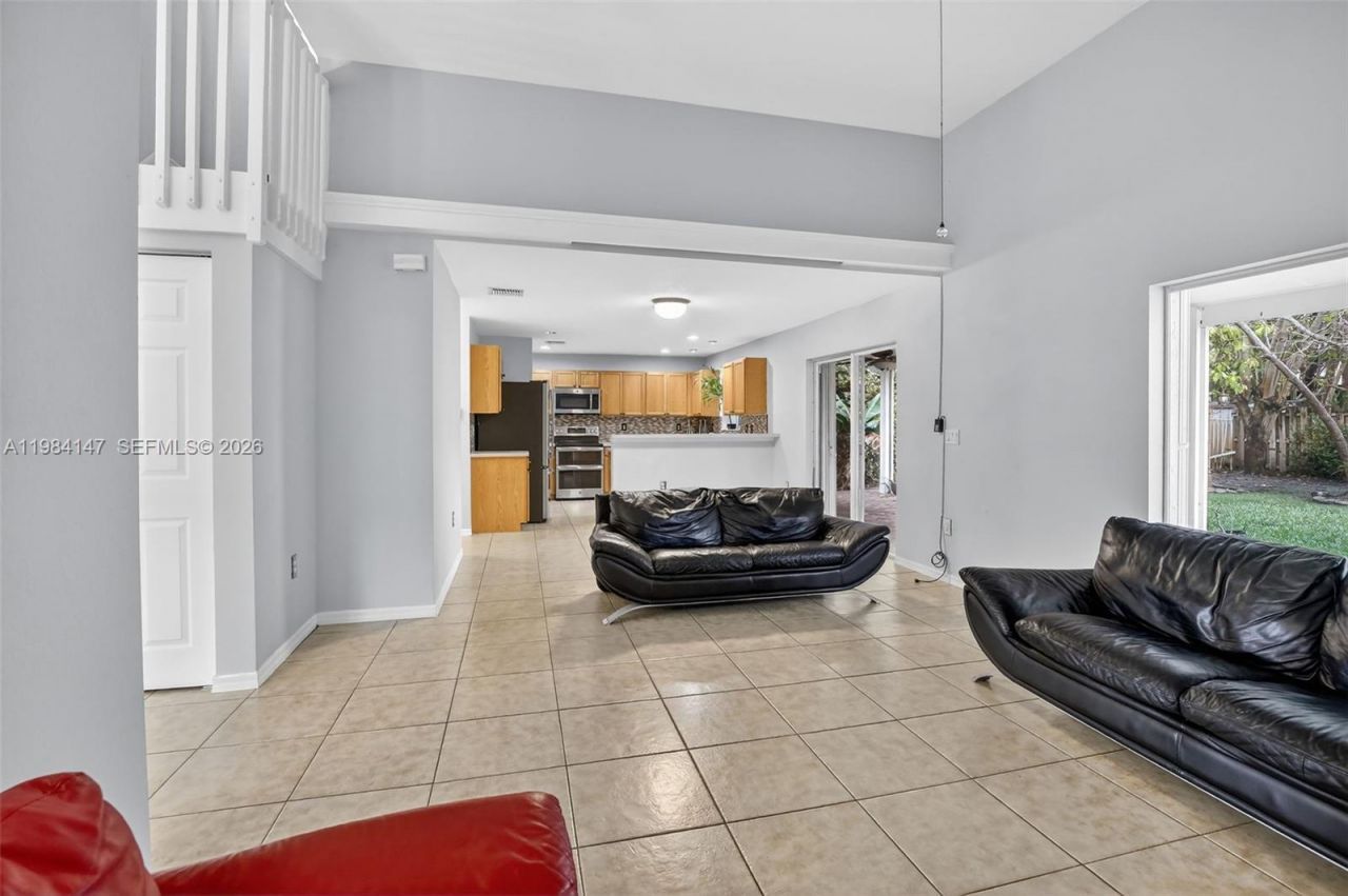 4523 SW 127th Ter , Miramar, FL 33027 Photo