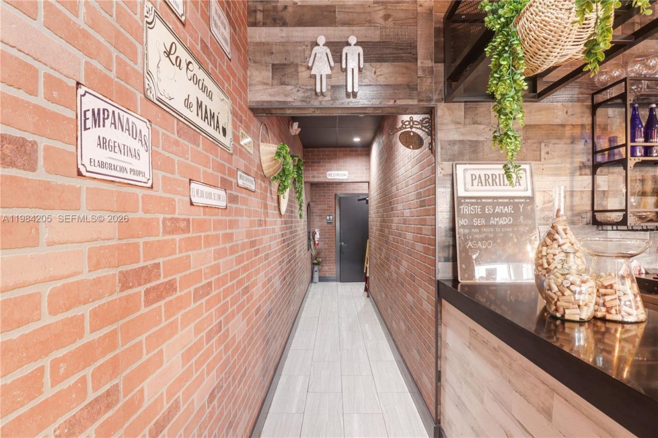 Kendall - Miami, Miami, FL 33175 Photo