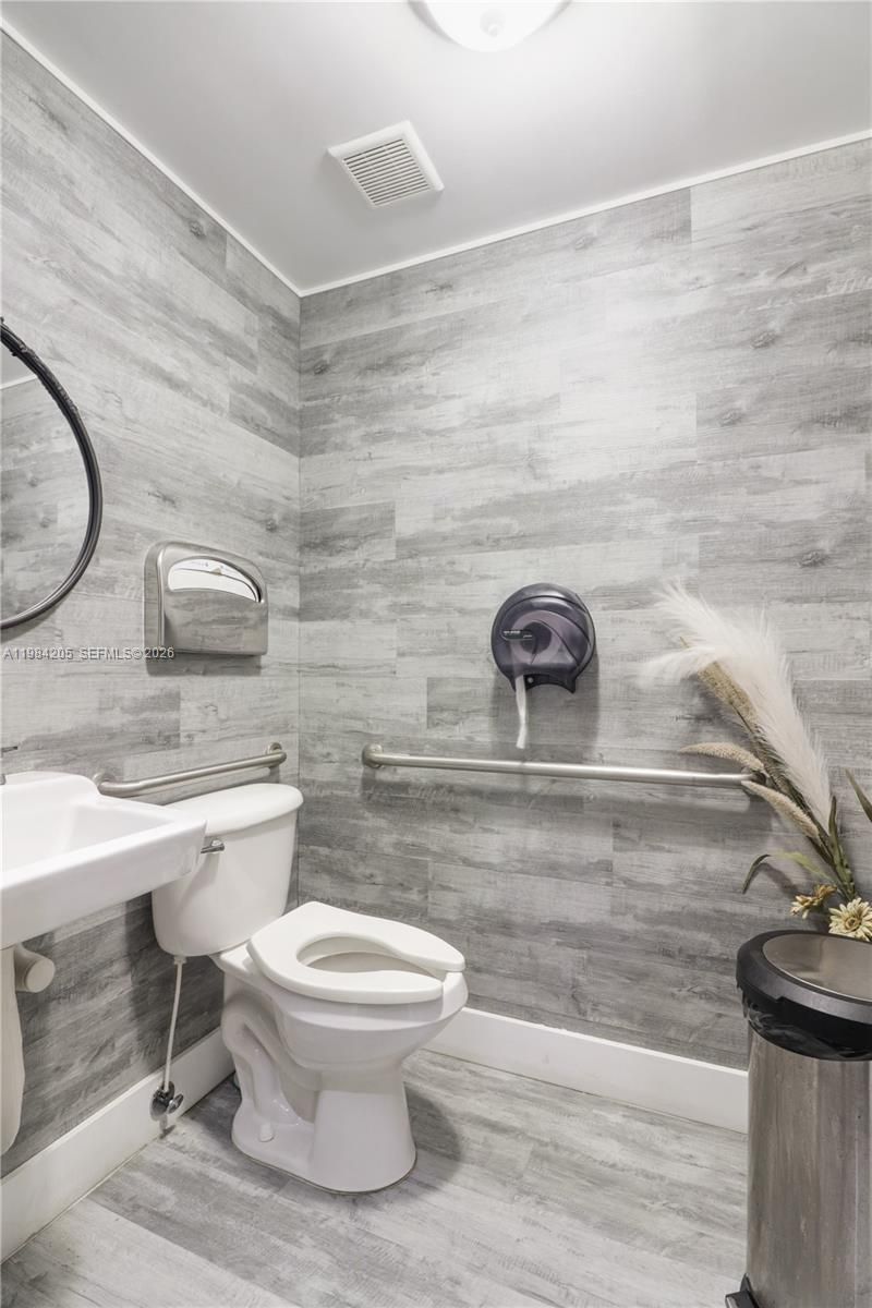 Kendall - Miami, Miami, FL 33175 Photo