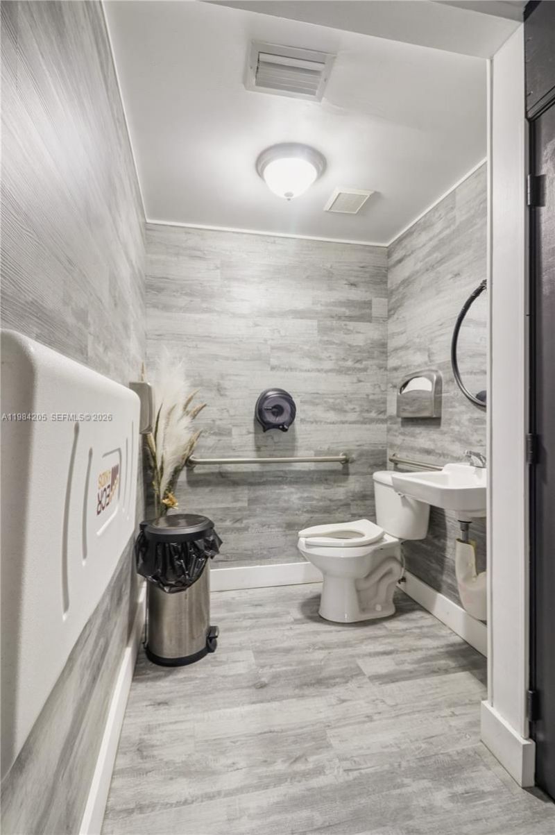 Kendall - Miami, Miami, FL 33175 Photo