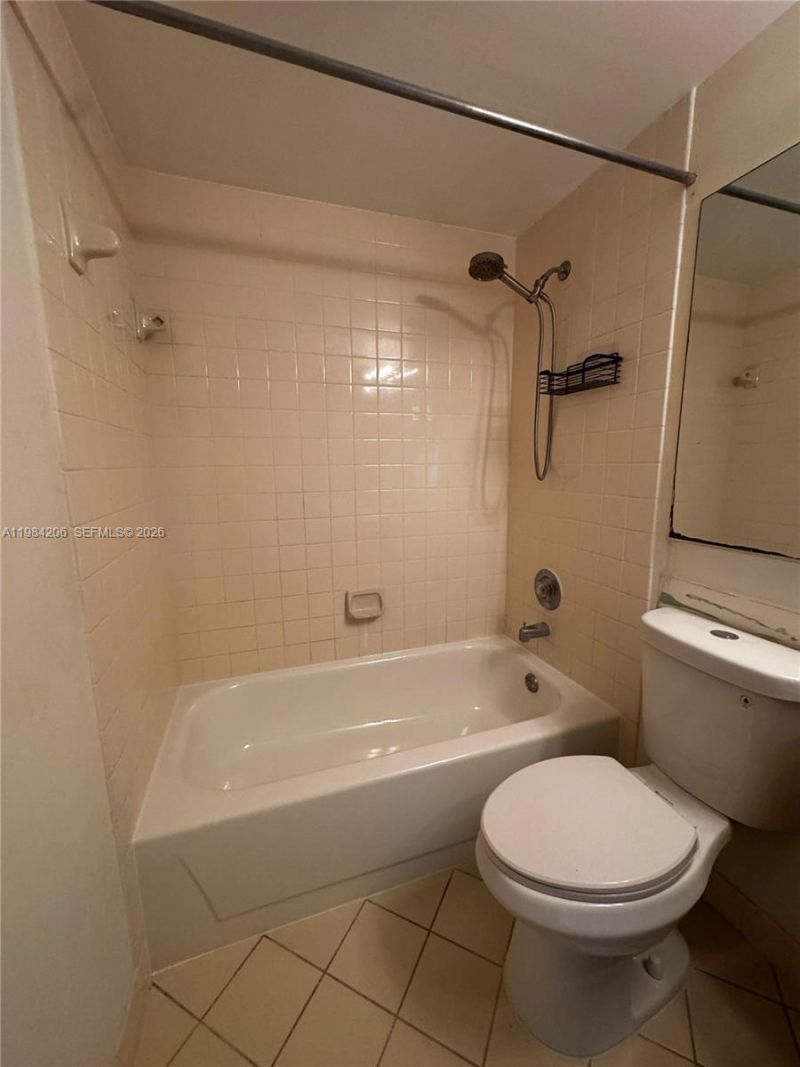 516 Green Springs Place, Unit 516, West Palm Beach, FL 33409 Photo