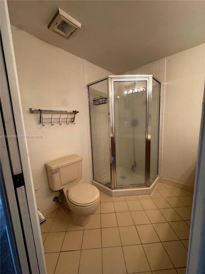 516 Green Springs Place, Unit 516, West Palm Beach, FL 33409 Photo