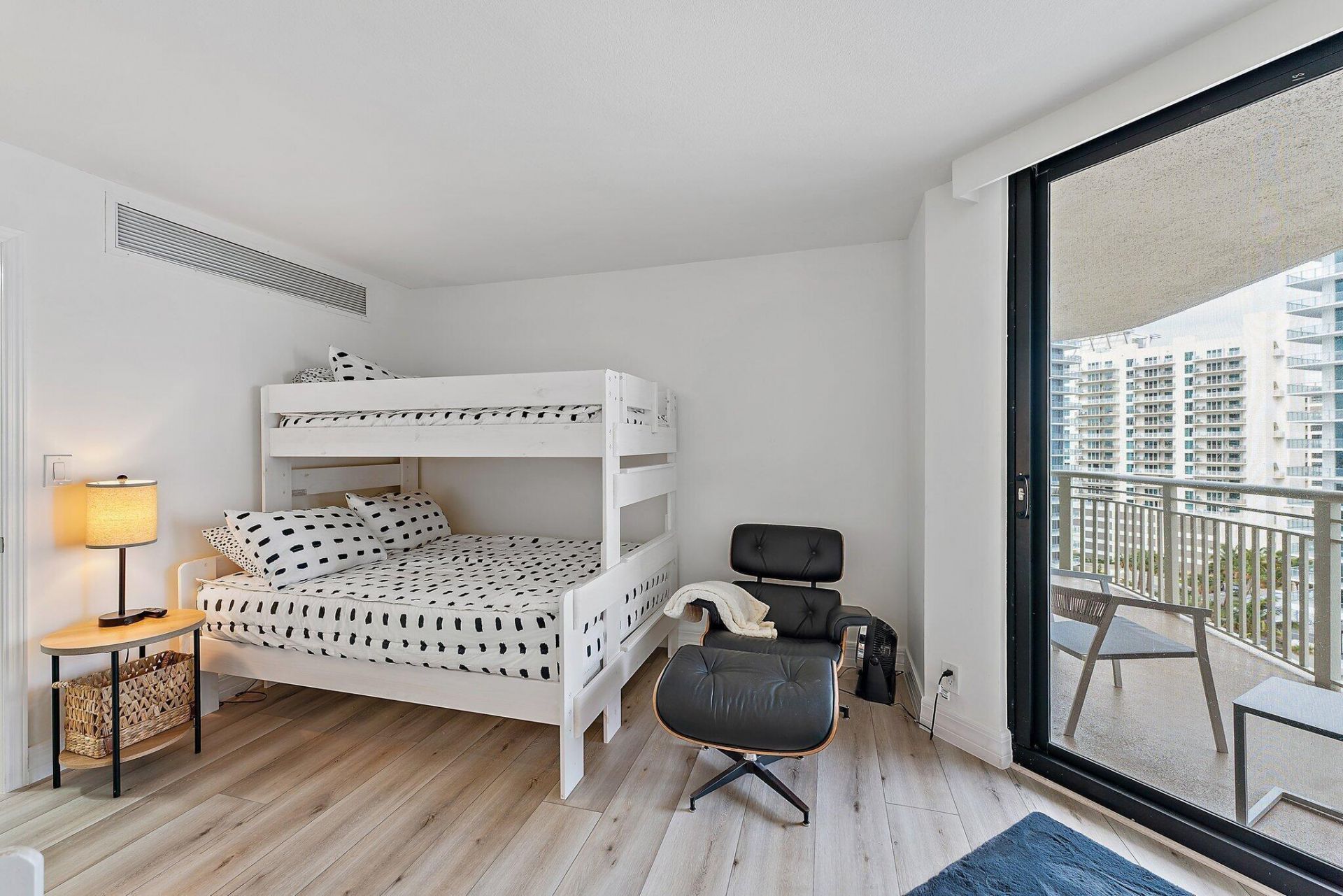 3000 N Ocean Drive, Unit 14a, Singer Island, FL 33404 Photo