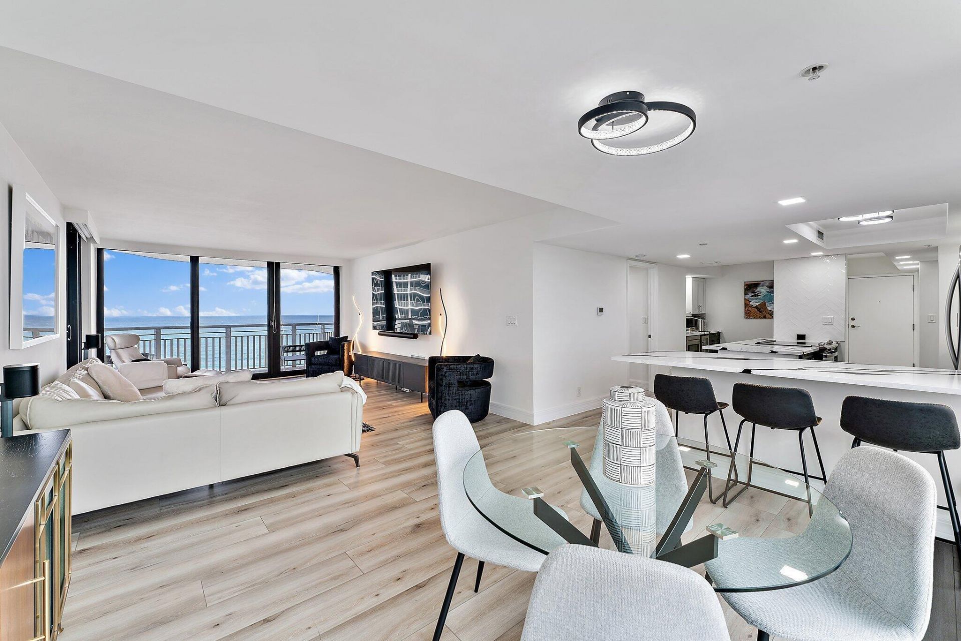 3000 N Ocean Drive, Unit 14a, Singer Island, FL 33404 Photo