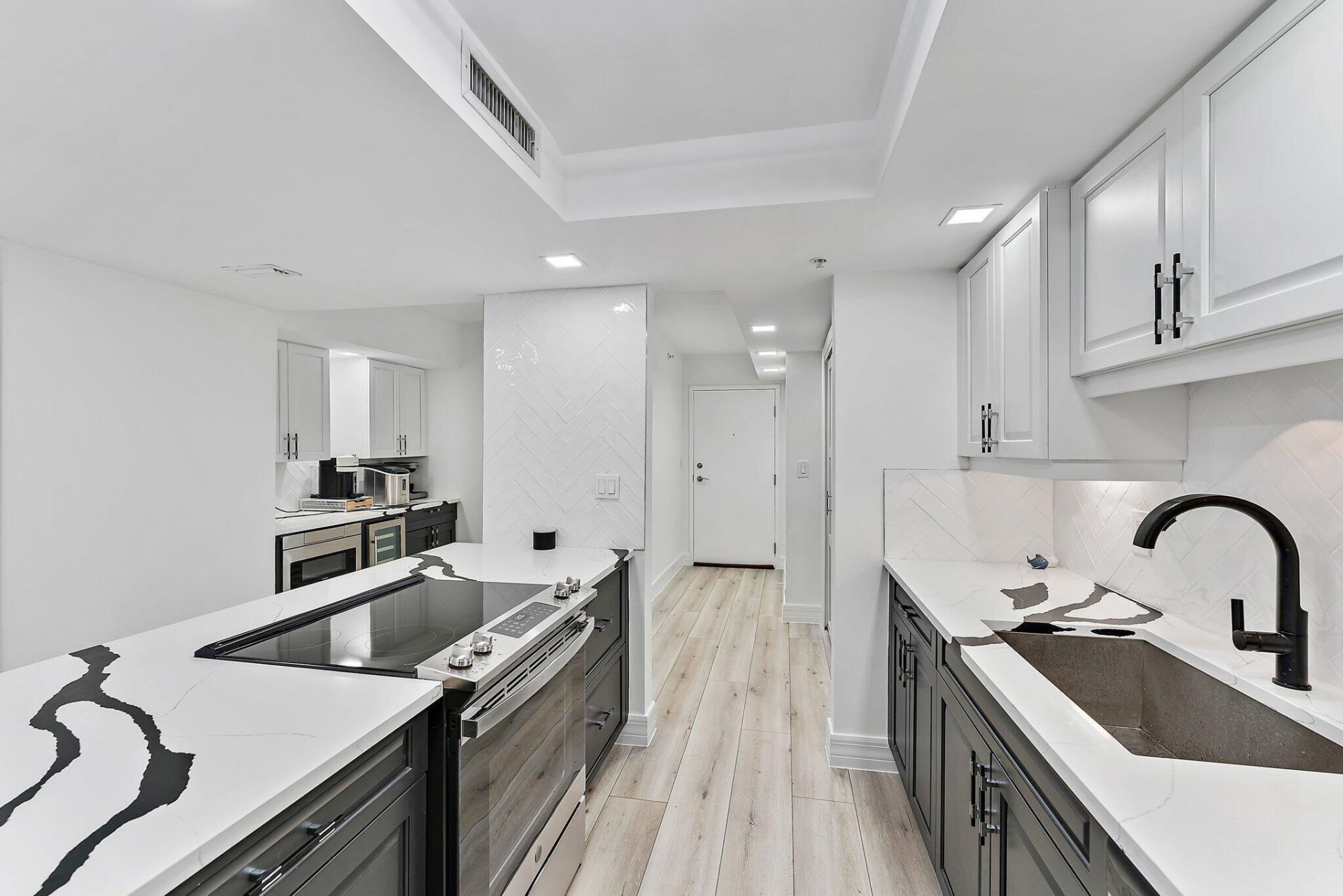 3000 N Ocean Drive, Unit 14a, Singer Island, FL 33404 Photo