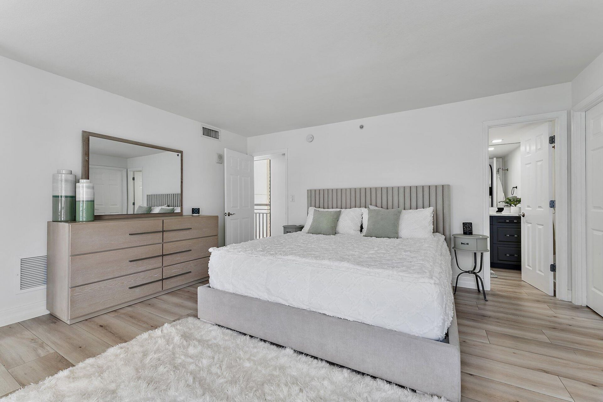 3000 N Ocean Drive, Unit 14a, Singer Island, FL 33404 Photo