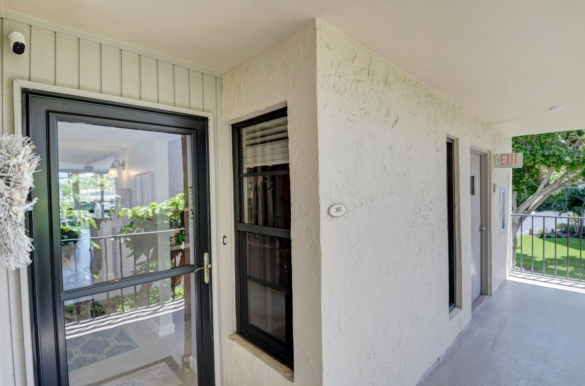 19 Royal Palm Way, Unit 205, Boca Raton, FL 33432 Photo