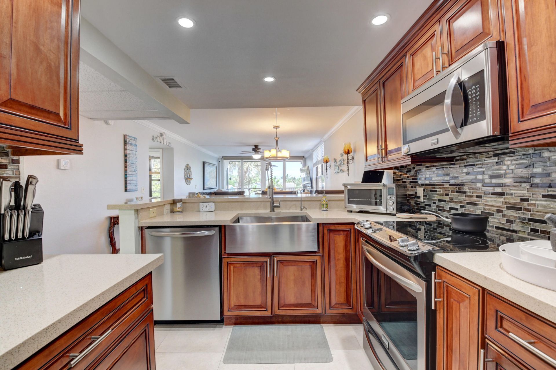 19 Royal Palm Way, Unit 205, Boca Raton, FL 33432 Photo