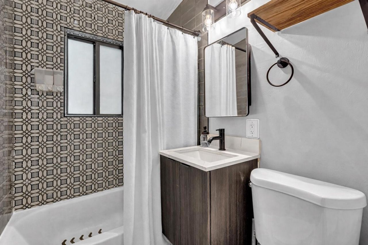 316 SW 21 Street, Fort Lauderdale, FL 33315 Photo