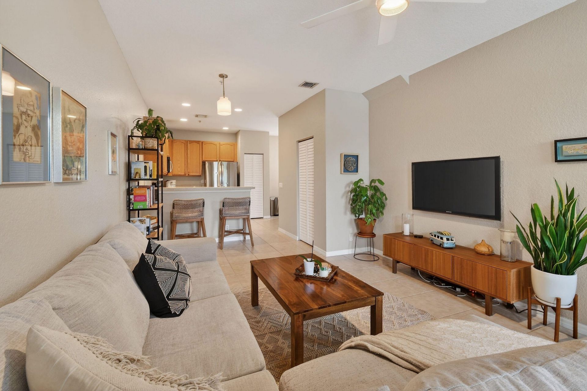 355 E Thatch Palm Circle, Unit 103, Jupiter, FL 33458 Photo