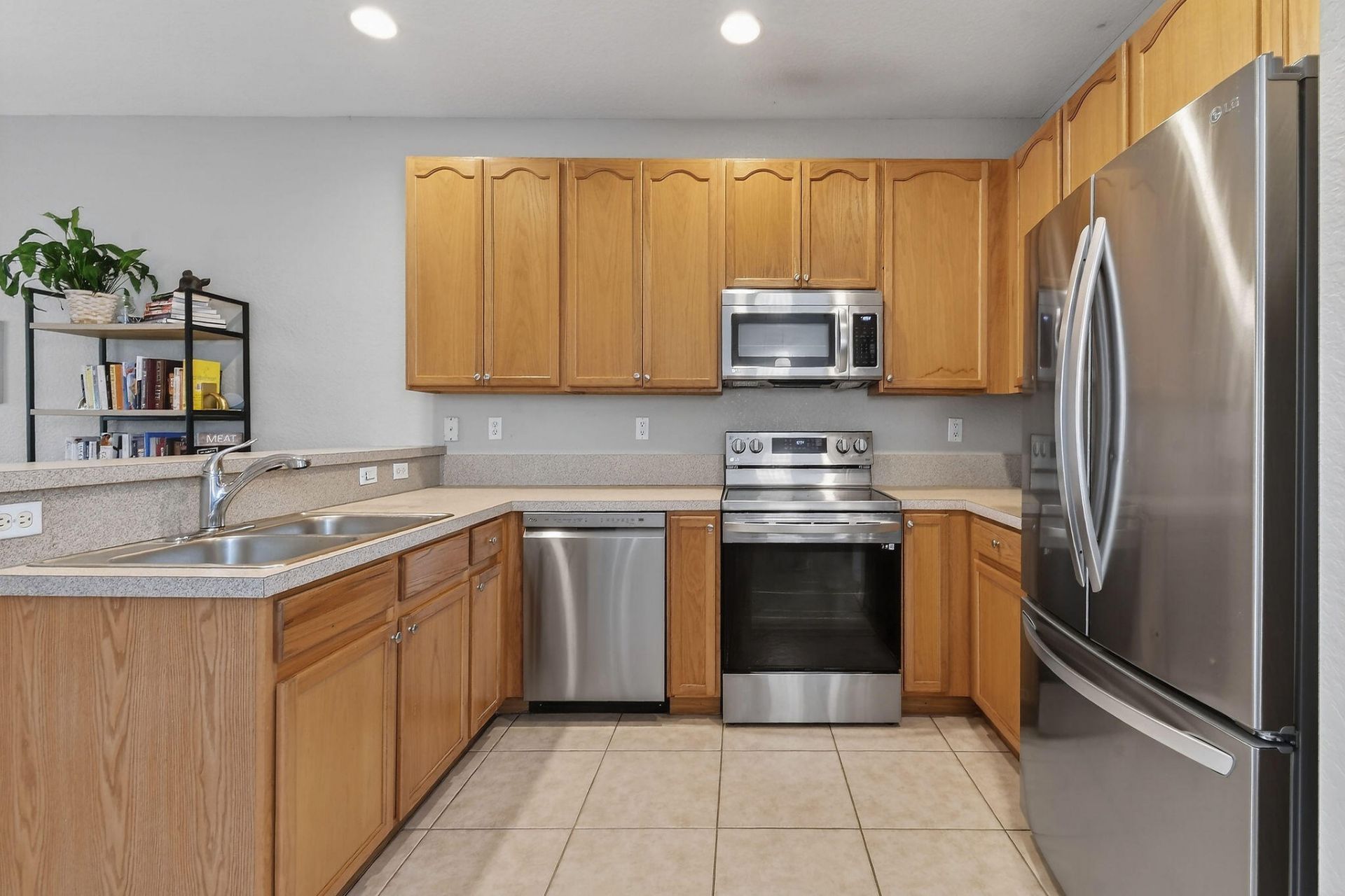 355 E Thatch Palm Circle, Unit 103, Jupiter, FL 33458 Photo