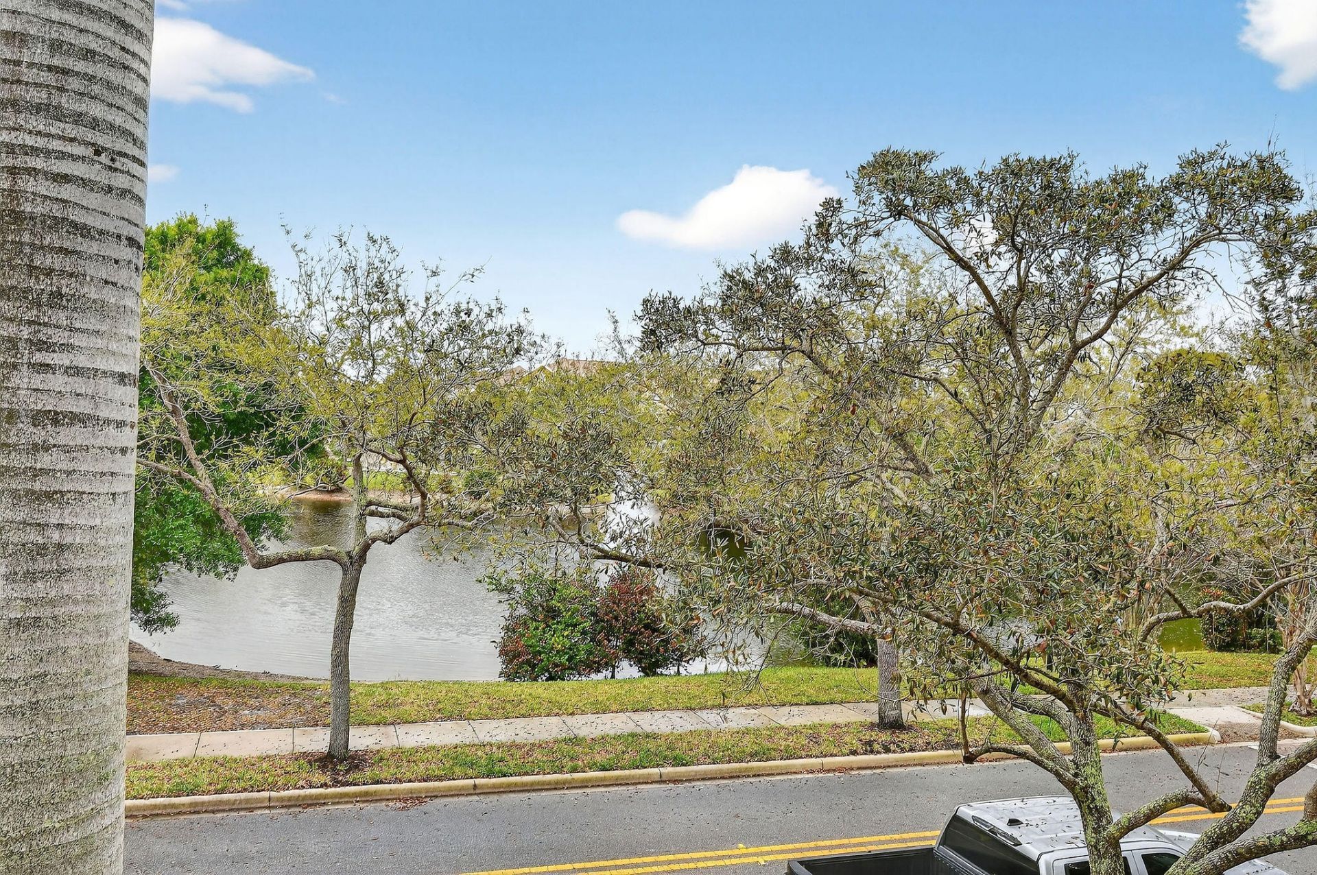 355 E Thatch Palm Circle, Unit 103, Jupiter, FL 33458 Photo