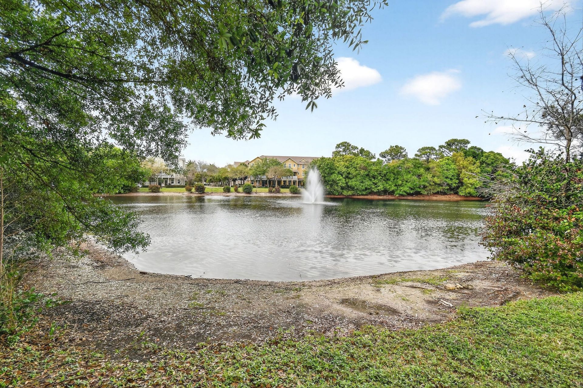 355 E Thatch Palm Circle, Unit 103, Jupiter, FL 33458 Photo