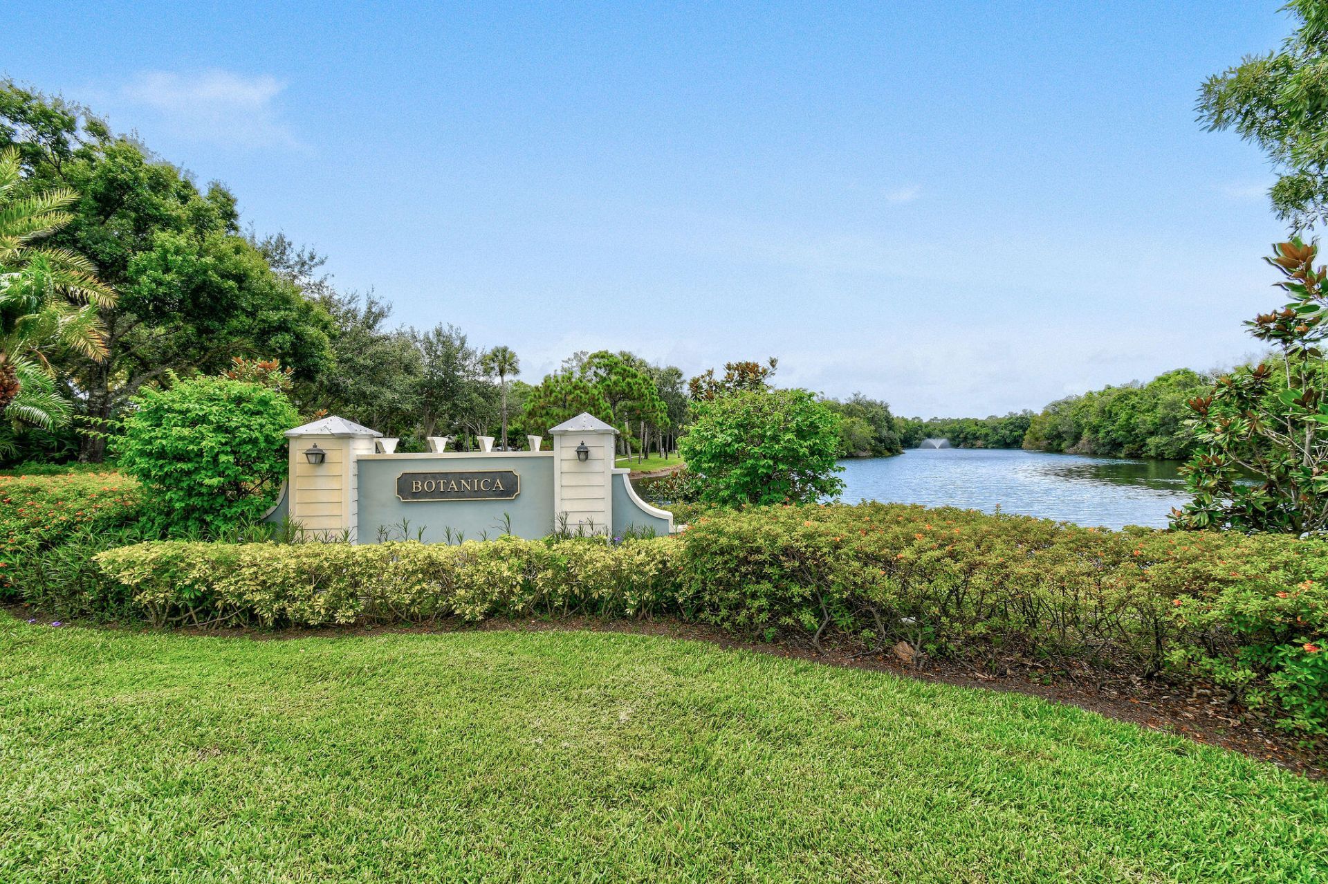 355 E Thatch Palm Circle, Unit 103, Jupiter, FL 33458 Photo