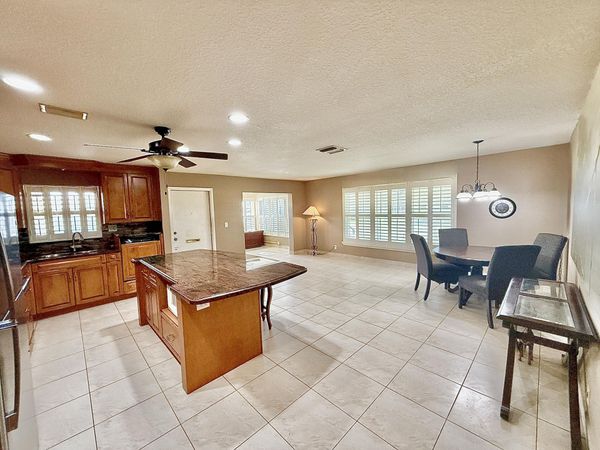 220 Country Lane, Unit A, Boynton Beach, FL 33435