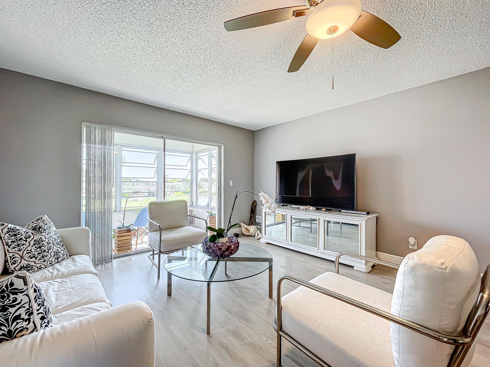 133 Lake Evelyn Drive, West Palm Beach, FL 33411 Photo