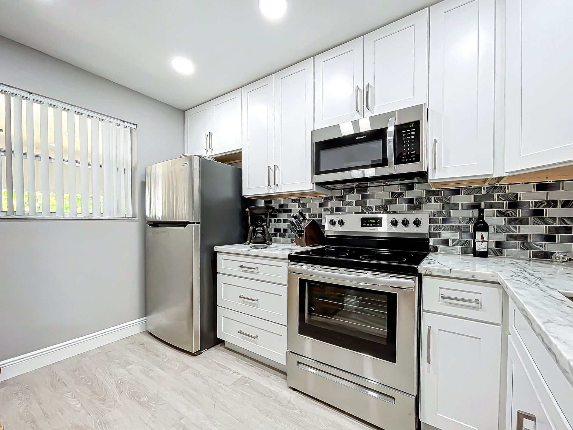 133 Lake Evelyn Drive, West Palm Beach, FL 33411 Photo