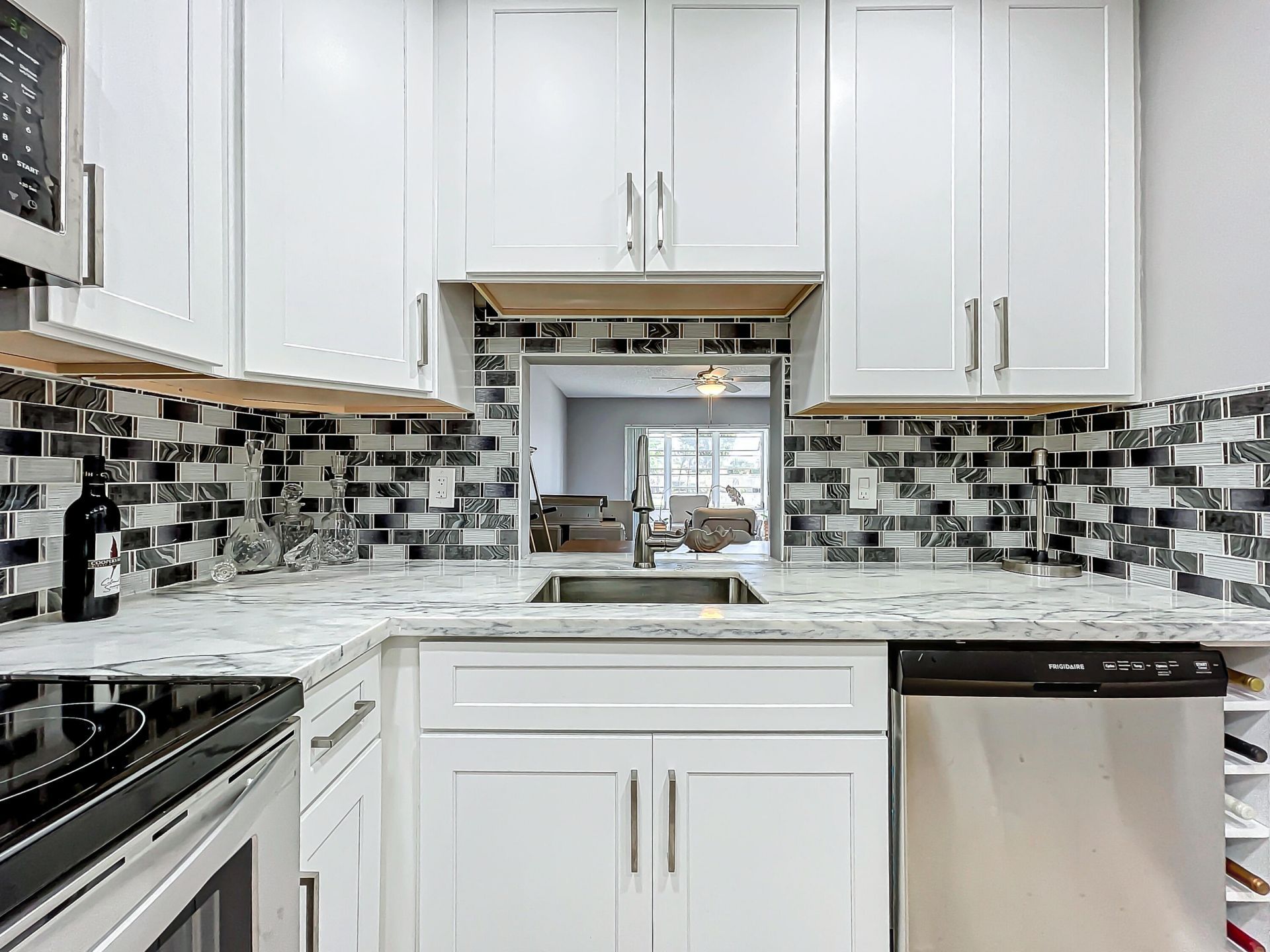 133 Lake Evelyn Drive, West Palm Beach, FL 33411 Photo