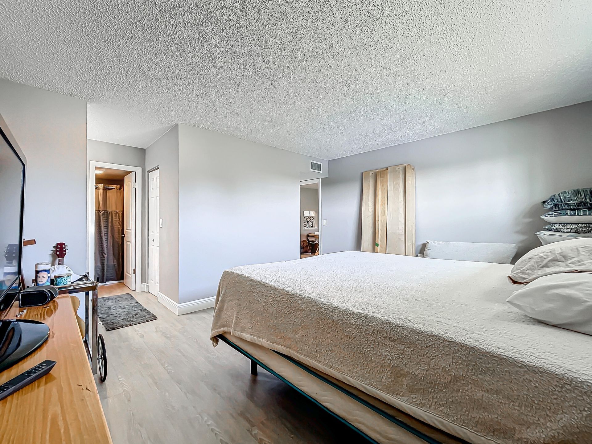 133 Lake Evelyn Drive, West Palm Beach, FL 33411 Photo