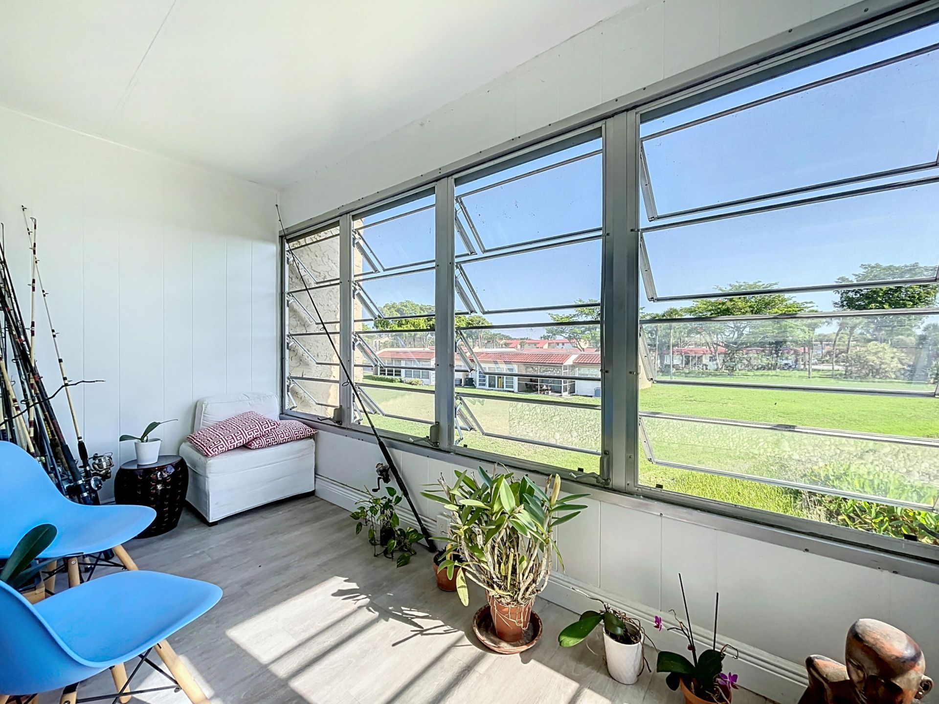 133 Lake Evelyn Drive, West Palm Beach, FL 33411 Photo