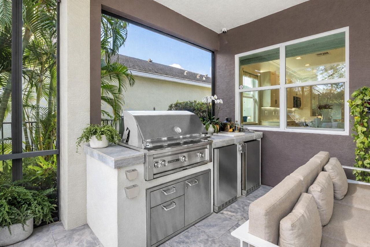 2945 Bellarosa Circle, Royal Palm Beach, FL 33411 Photo